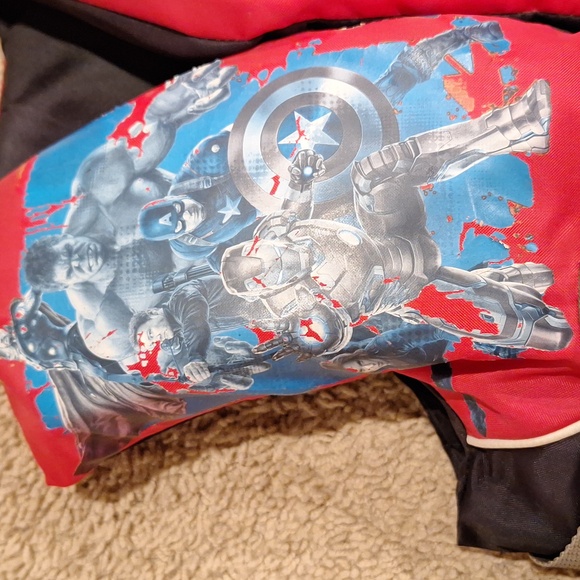 Child life jacket- Avengers - Picture 3 of 6